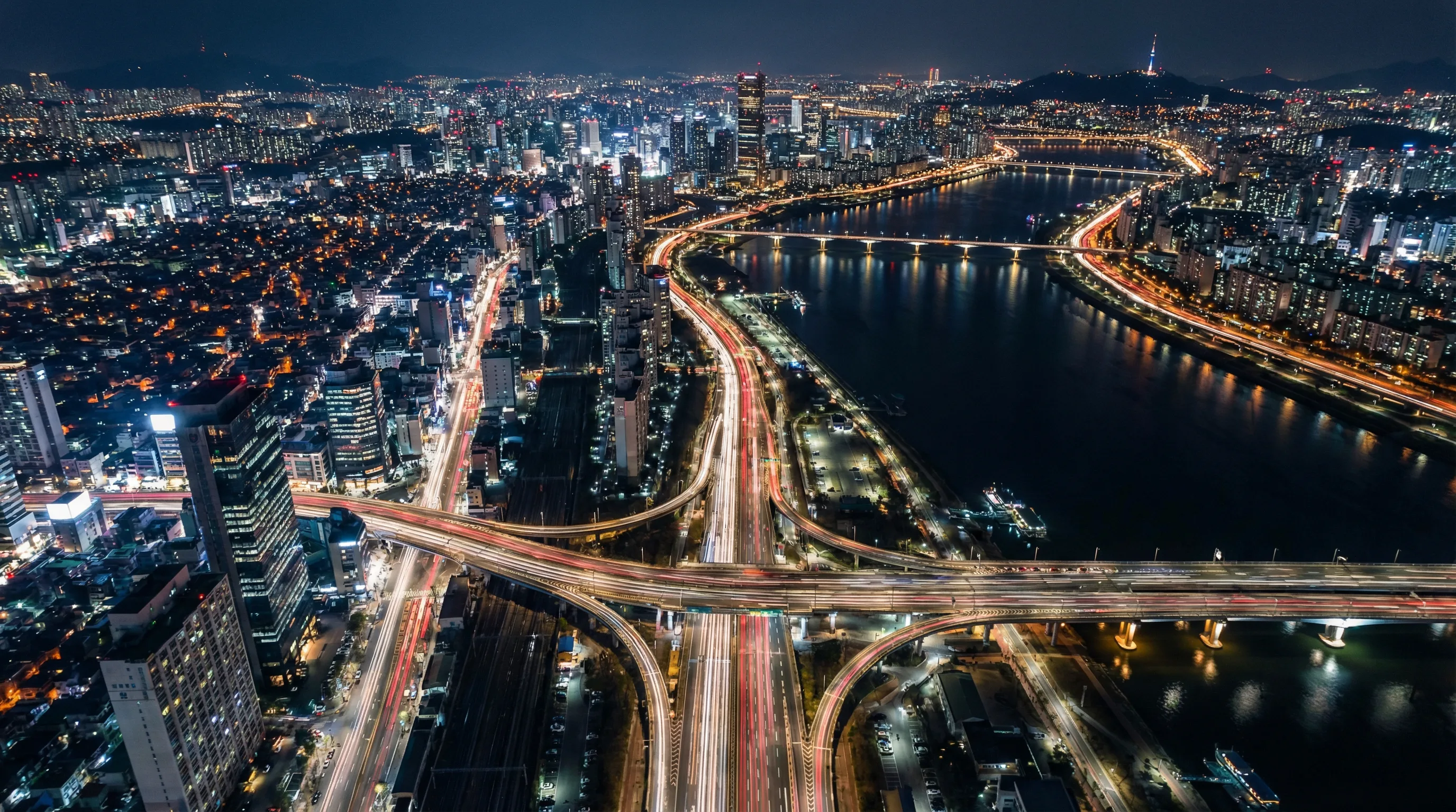 人妻视频热门视频 - 城市夜景航拍